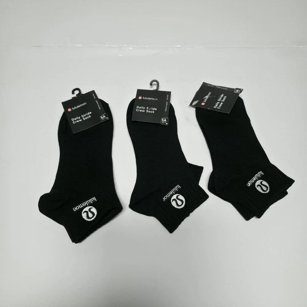 Lululemon Daily Stride Crew Socks Black Logo Size S/M Pack Of 3 New